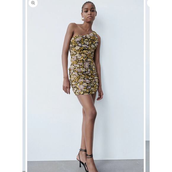 ZARA FLORAL ONE SHOULDER | ZARA DRESS SIZE SMALL - Picture 3 of 10